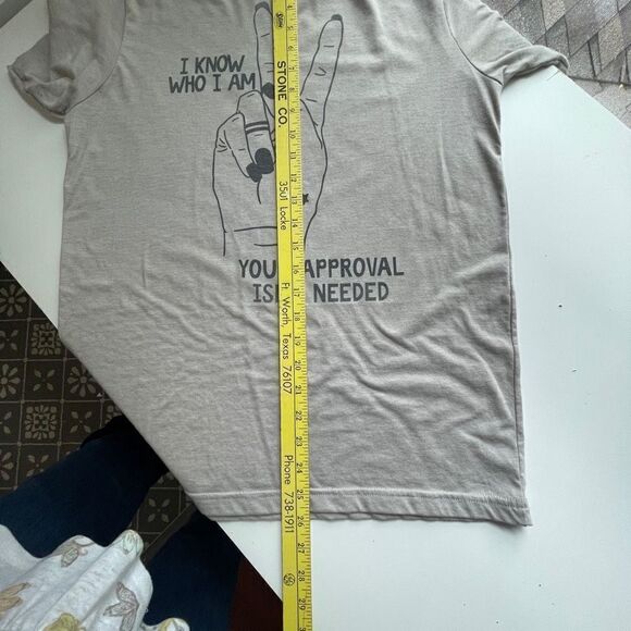 Next Level Women's I Know Who I Am, Your Approval Isn't Needed T-shirt Medium - Picture 5 of 8